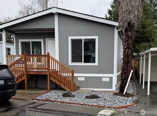 7301 NE 175th Street #115, Kenmore, WA