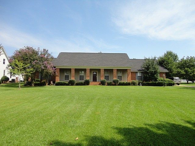 Spacious Family Home