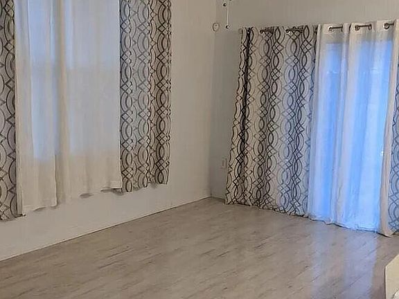 3rd image of 1655 NE 33rd Road #103-4