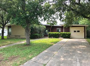 625 Reynolds Ave, Taft, TX 78390