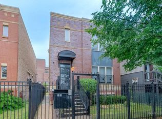 2036 W Warren Blvd, Chicago, IL 60612