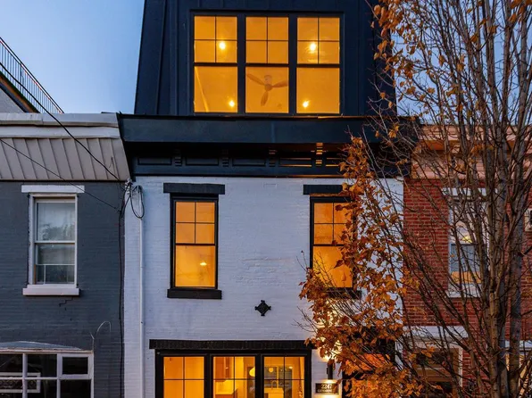 2247 Catharine St, Philadelphia, PA 19146