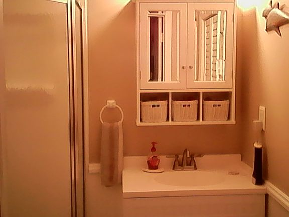 angle shower bathroom