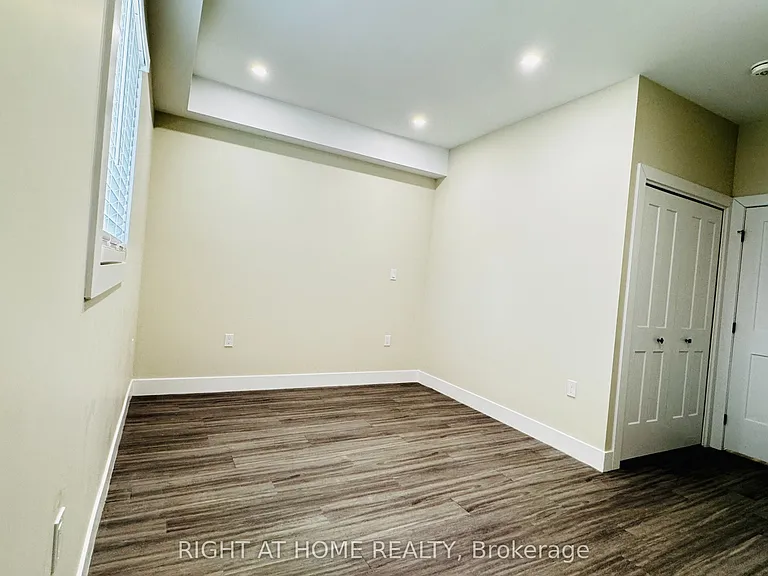 346 Ashland Ave #BACK — Photo 6