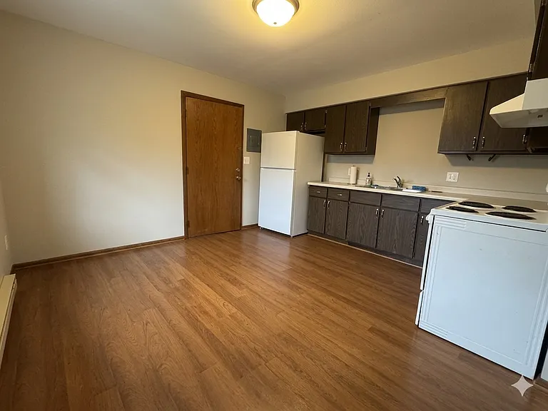 621 Mount Nemo Ave #D — Photo 2