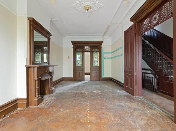 1328 Pacific Street image 3 of 5