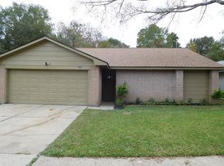 5606 Golden Grove Dr, Spring, TX 77373