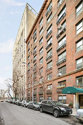 Sold by Compass | media 27