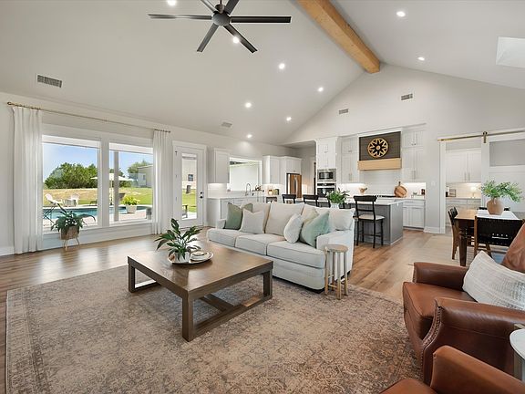 5th image of 2119 Eagles Ridge Dr