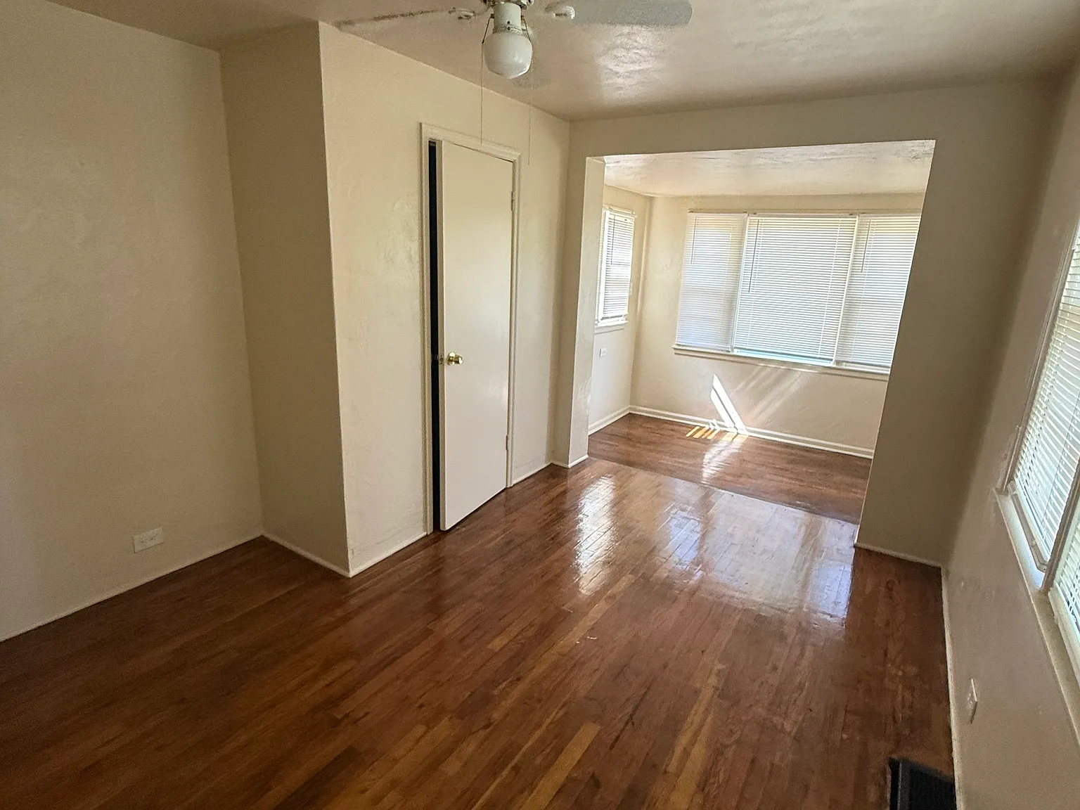 3 bed, 1441 sqft, $1,450 — Photo 2