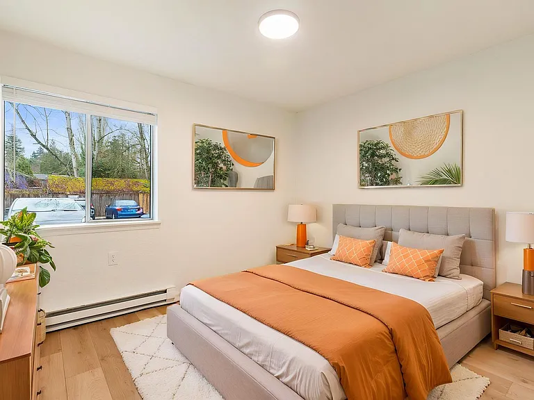 Crestwood Place — Photo 32