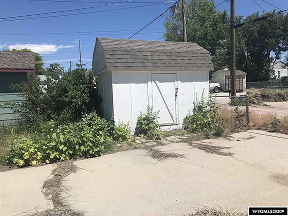 4th image of 2809 E A St