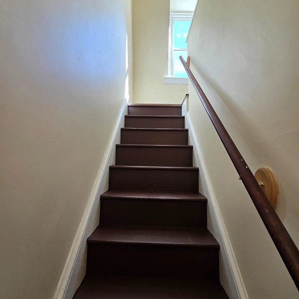 1 bed, 1.0 bath, $805 — Photo 2