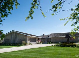 5390 Hamilton Rd, Yoder, IN 46798