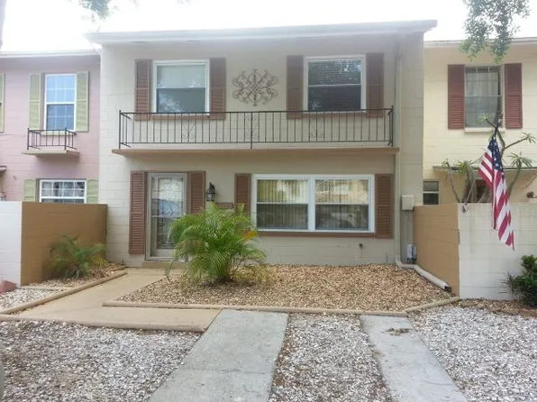 10019 N 52nd St, Temple Terrace, FL 33617