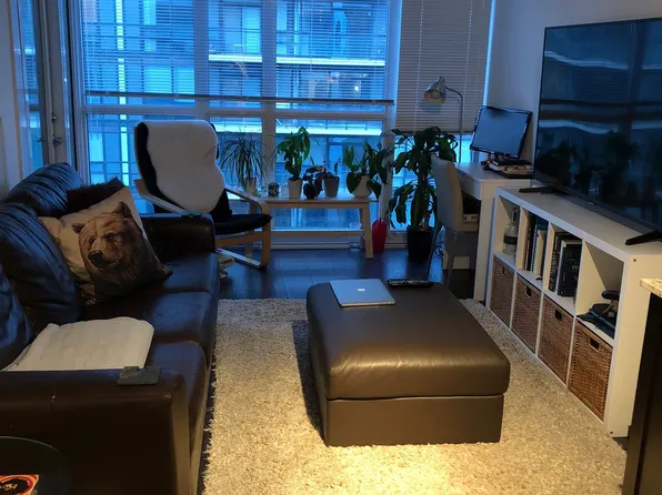 400 Adelaide St E Unit 2002, Toronto, ON M5A 4S3