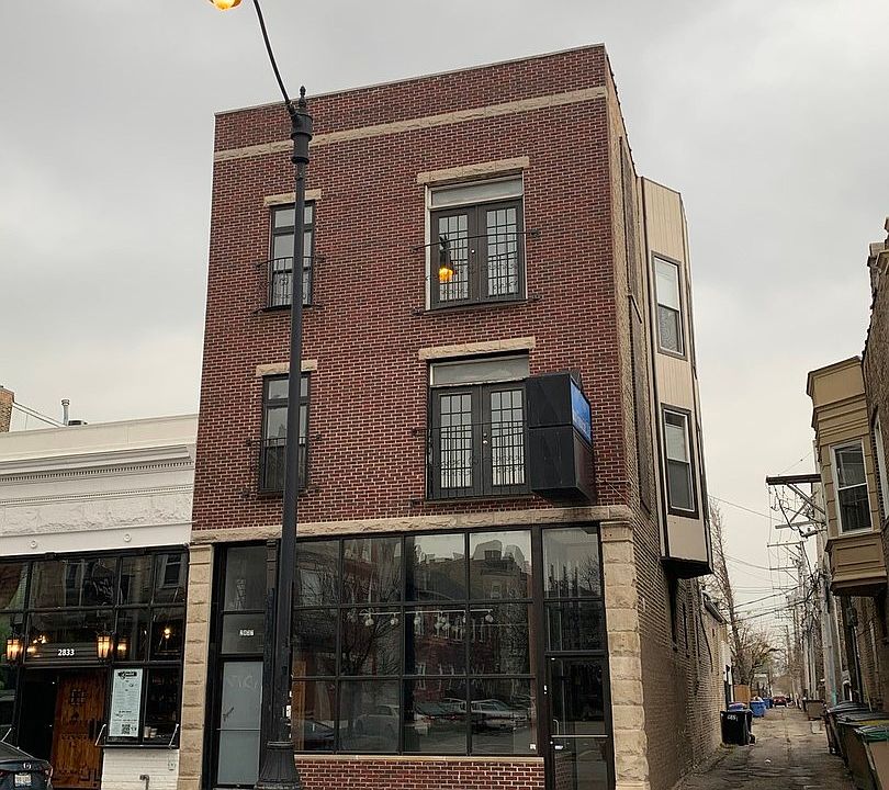 1st image of 2837 W Armitage Ave #2