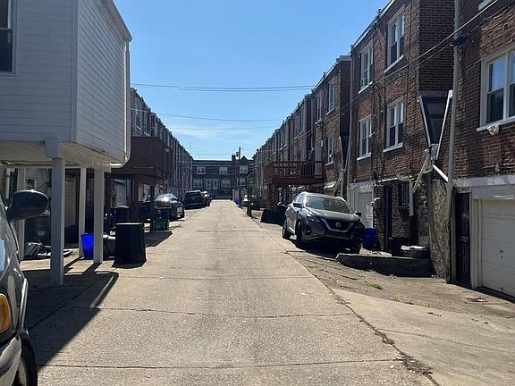 3rd image of 7388 Rugby St