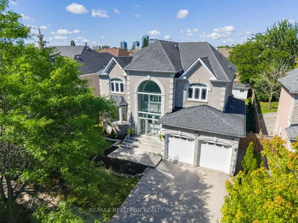 36 Fern Ave, Richmond Hill, ON L4B 3R5