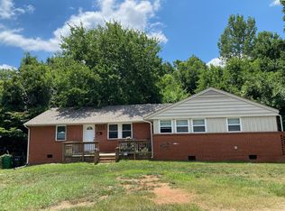 2813 Columbus Cir #2813, Charlotte, NC 28208