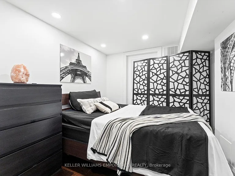 65 Murray Dr #1 — Photo 16