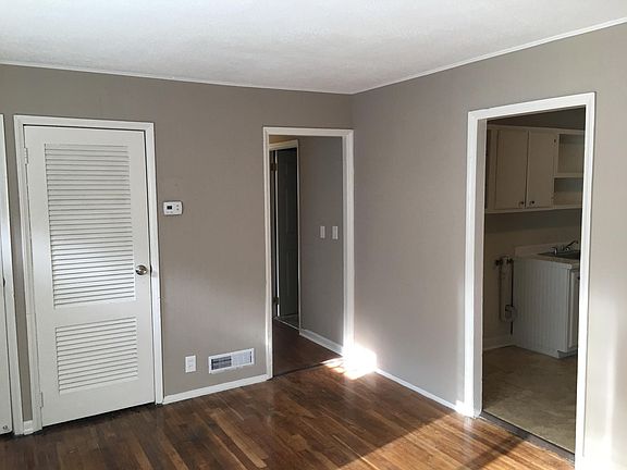 5th image of 2653 Firtree Ct