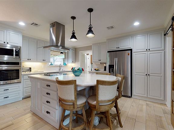 5th image of 114 Rolling Hills Dr