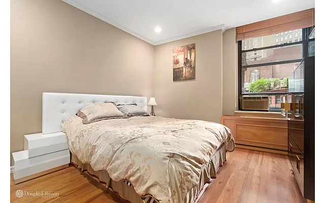Sold by Douglas Elliman | media 12