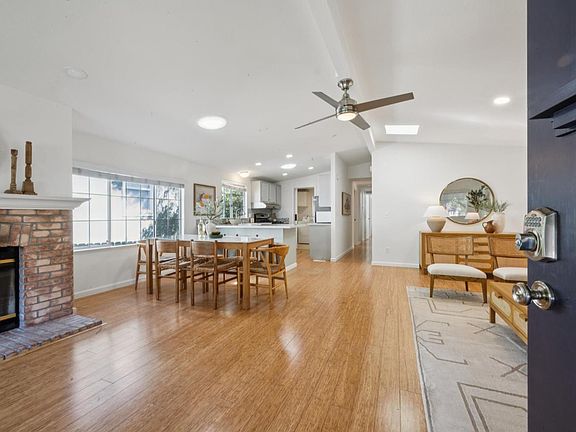 5th image of 112 Picnic Avenue