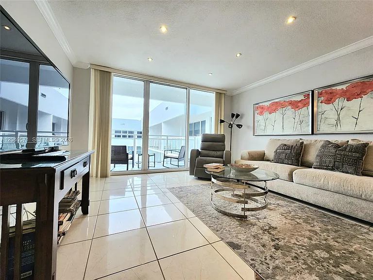 2030 S Ocean Dr #2204 — Photo 5