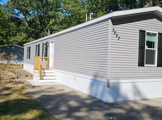 3223 Edmonton Ct, Muskegon, MI 49444