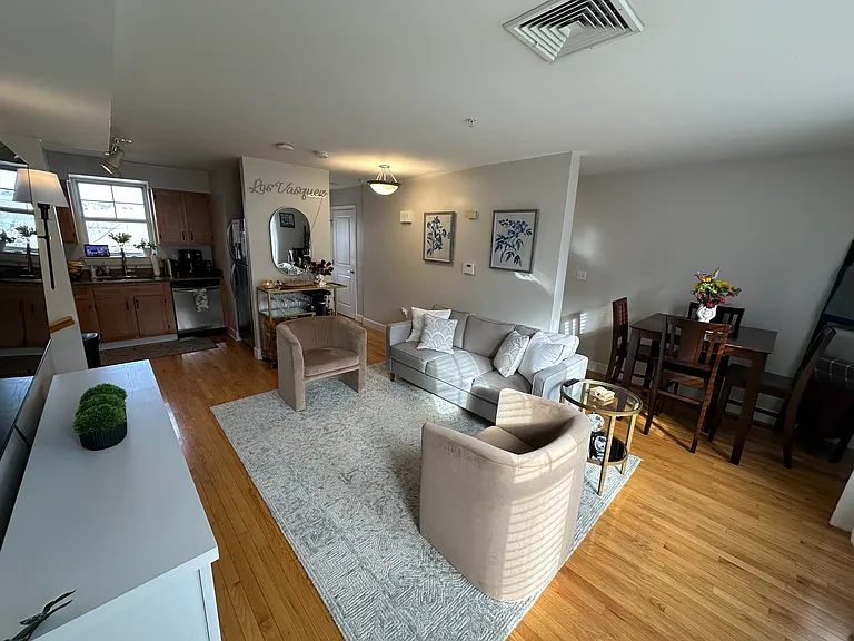 132 Library St #132A — Photo 7