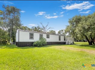 5826 W 2nd St, Sheridan, TX 77475