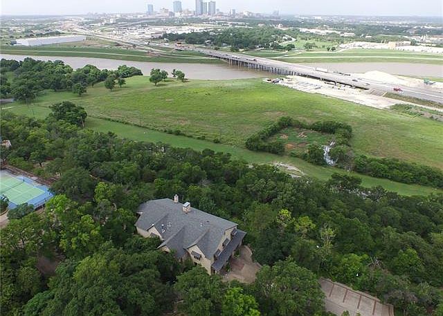 1st image of 2012 Tam O Shanter Dr