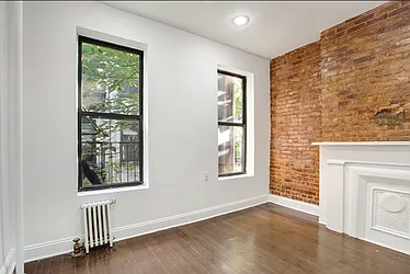 412 West 49th Street, #4CC