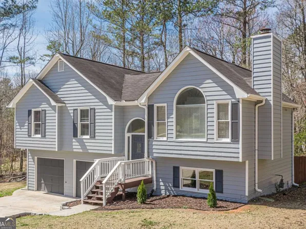 186 Brandi Dr, Hiram, GA 30141