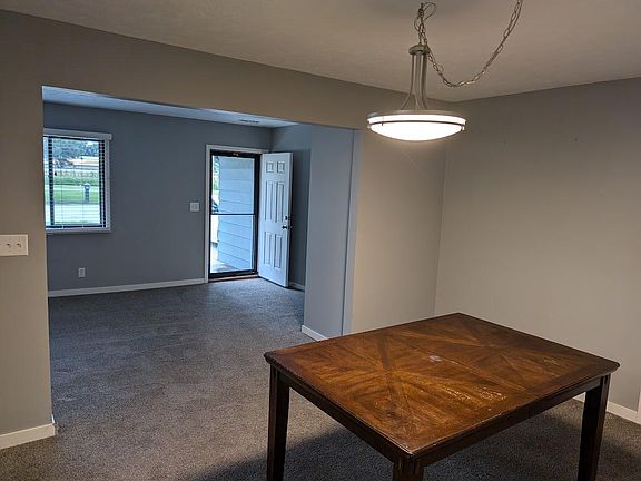 5th image of 2828 River Road Dr APT A