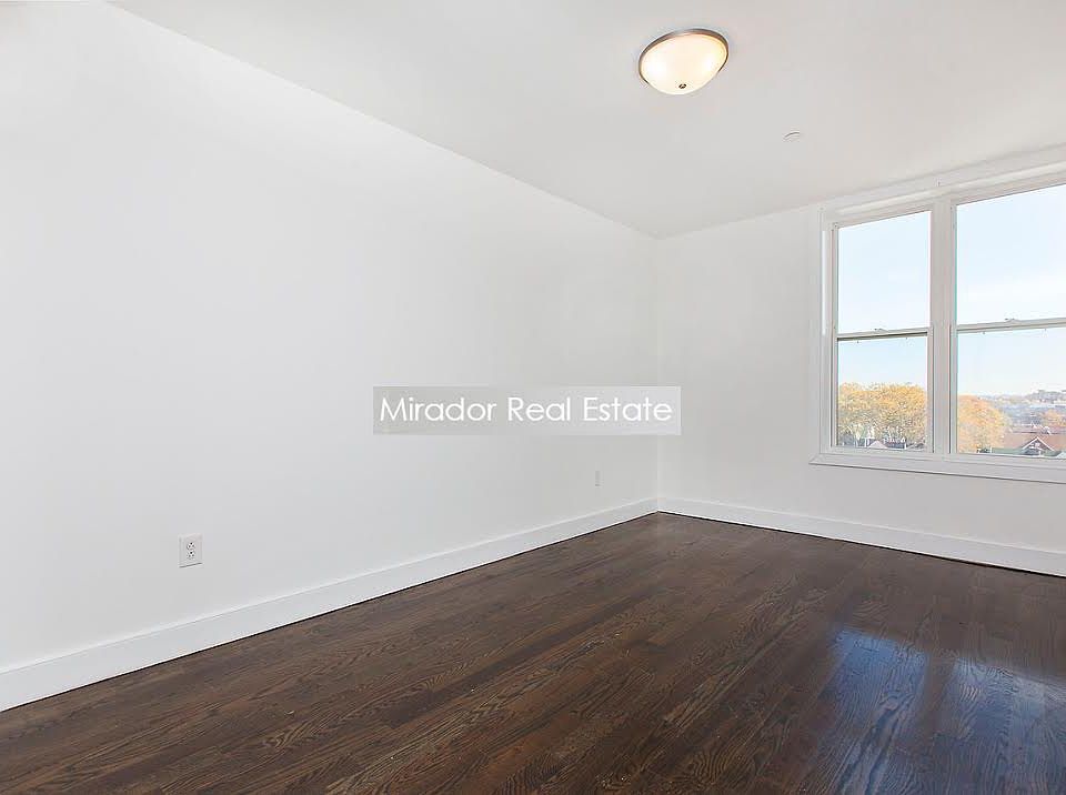 1st image of 490 Ocean Pkwy APT 063