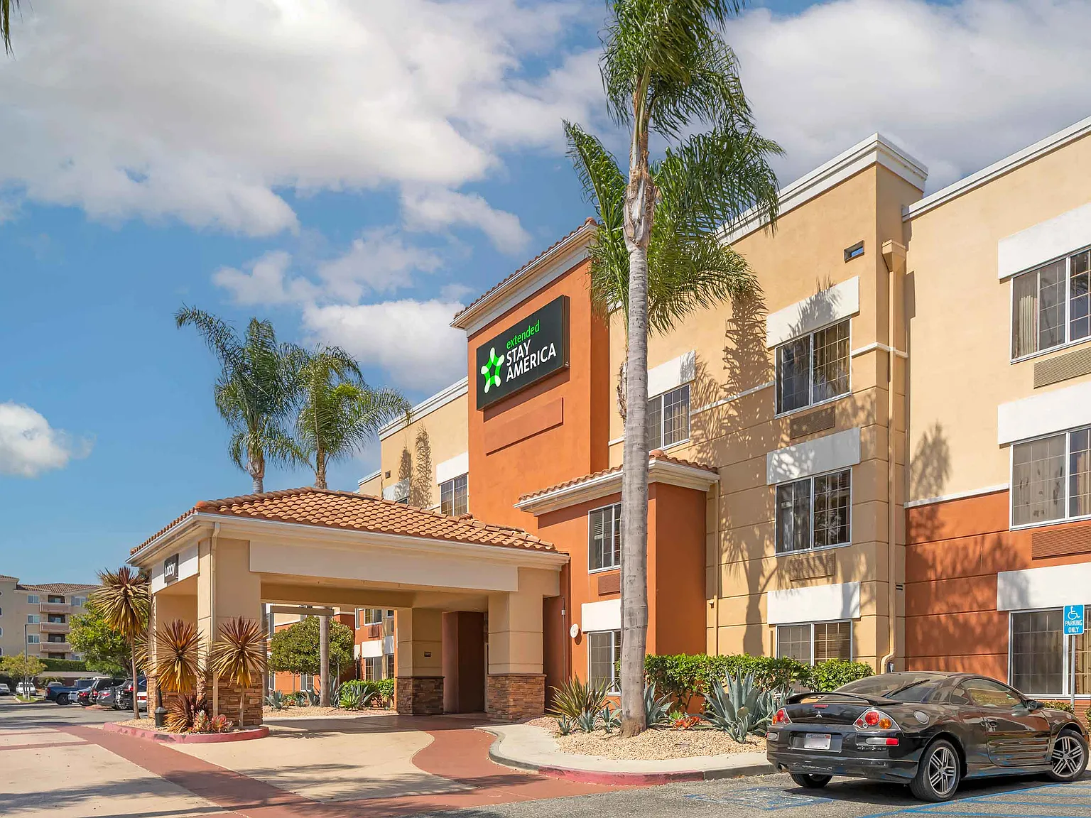 Los Angeles - Torrance - Del Amo Circle — Photo 3