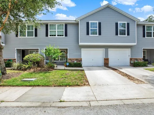 3017 Mojave Oak Dr, Valrico, FL 33594