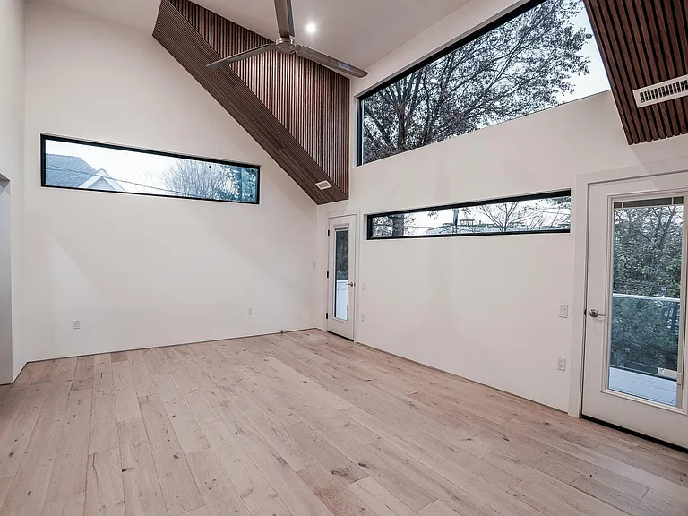56 Spring St #Townhouse 2 — Photo 8