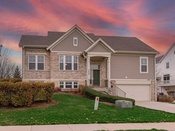 1239 Tuscany Dr, Streamwood, IL 60107