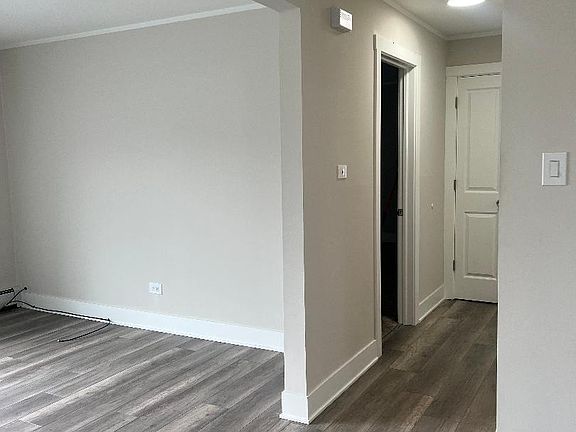 3rd image of 9955 Nottingham Ave