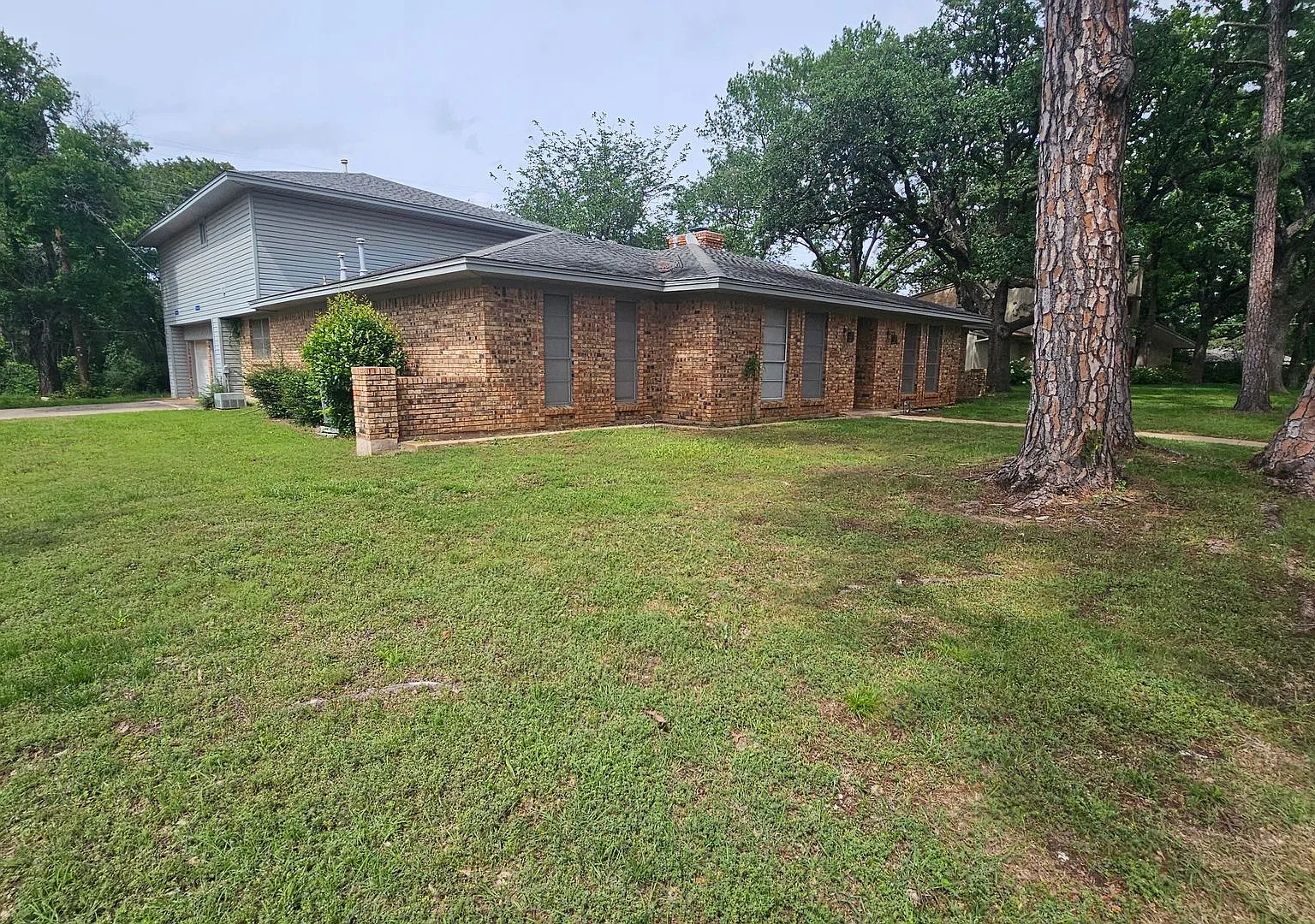 1908 Westridge St. — Photo 2