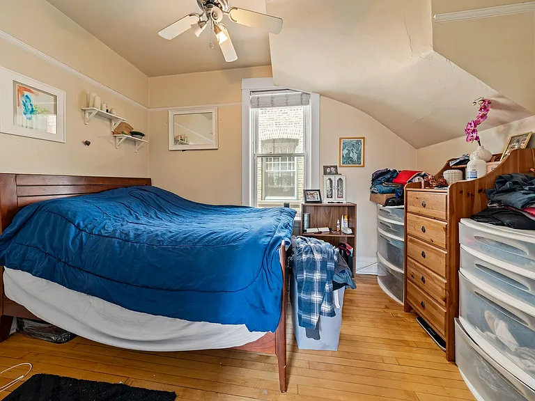 3615 N Hoyne Ave #1 — Photo 7