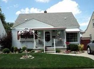 13424 Jobin St, Southgate, MI 48195