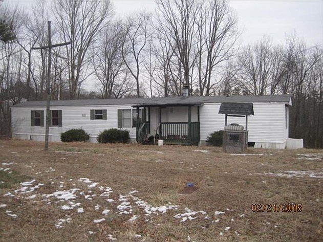 2nd image of 2379 Icard Ridge Rd