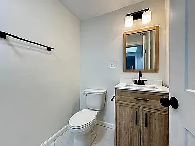 21 Main St #21 — Photo 11