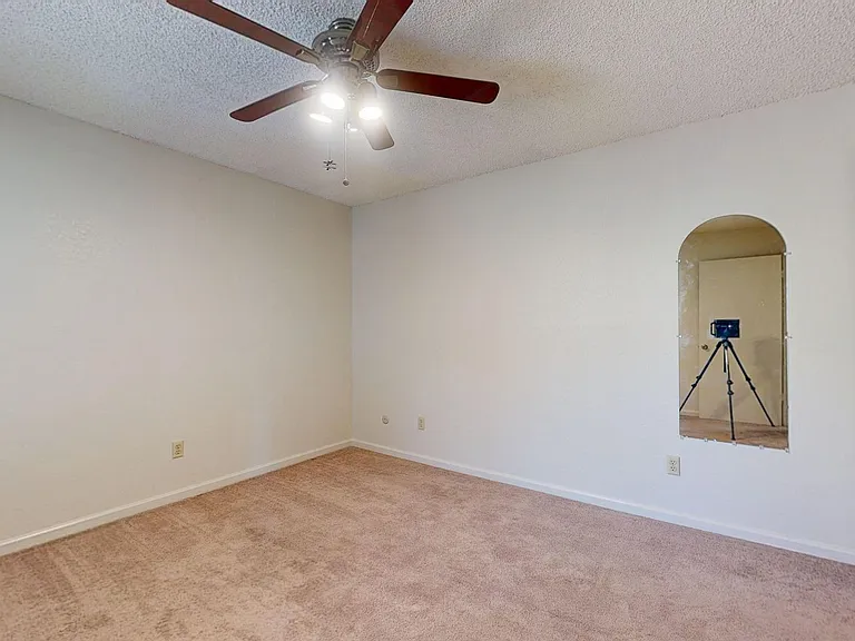 1027 W Dakota Ave #104 — Photo 7