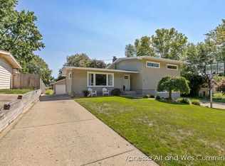 2473 Northville Dr NE, Grand Rapids, MI 49525